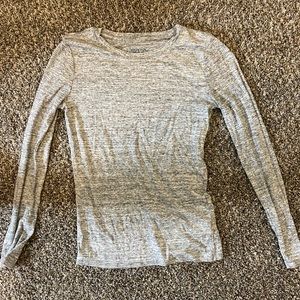 Gray long sleeve shirt